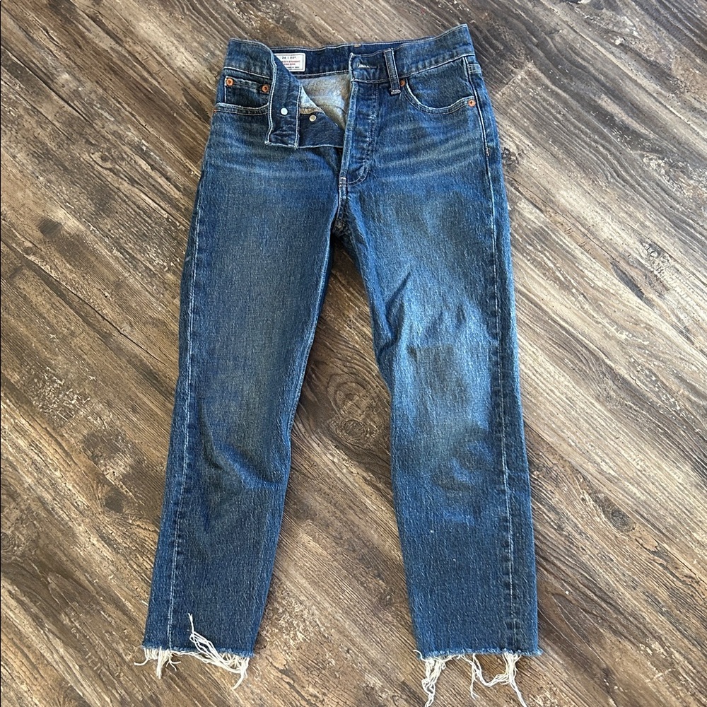 GAP Frayed Hem Blue Ankle Jeans